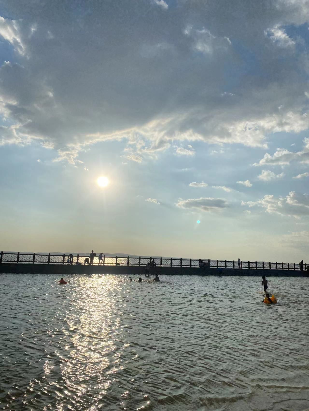 乌海滨河公园