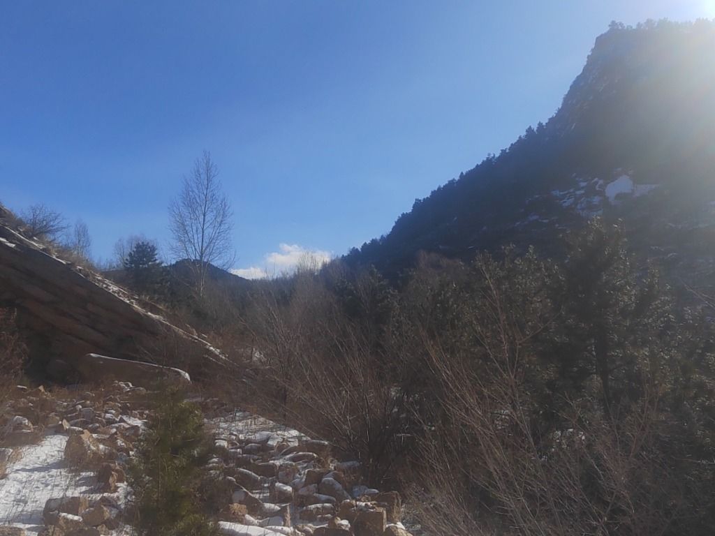 宁城县藏龙谷国家AAA级自然风景区