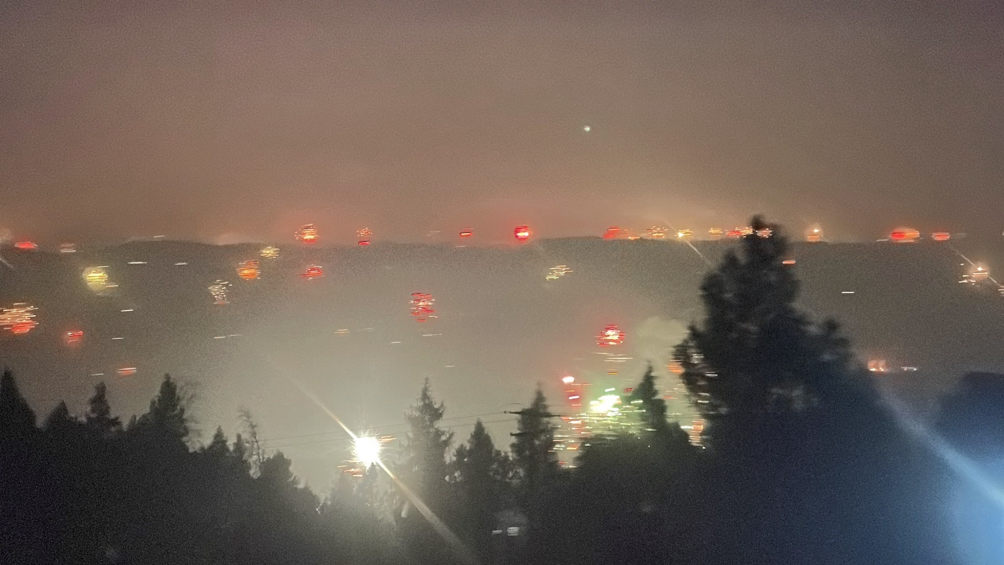 房岭村刺猪垭观景台