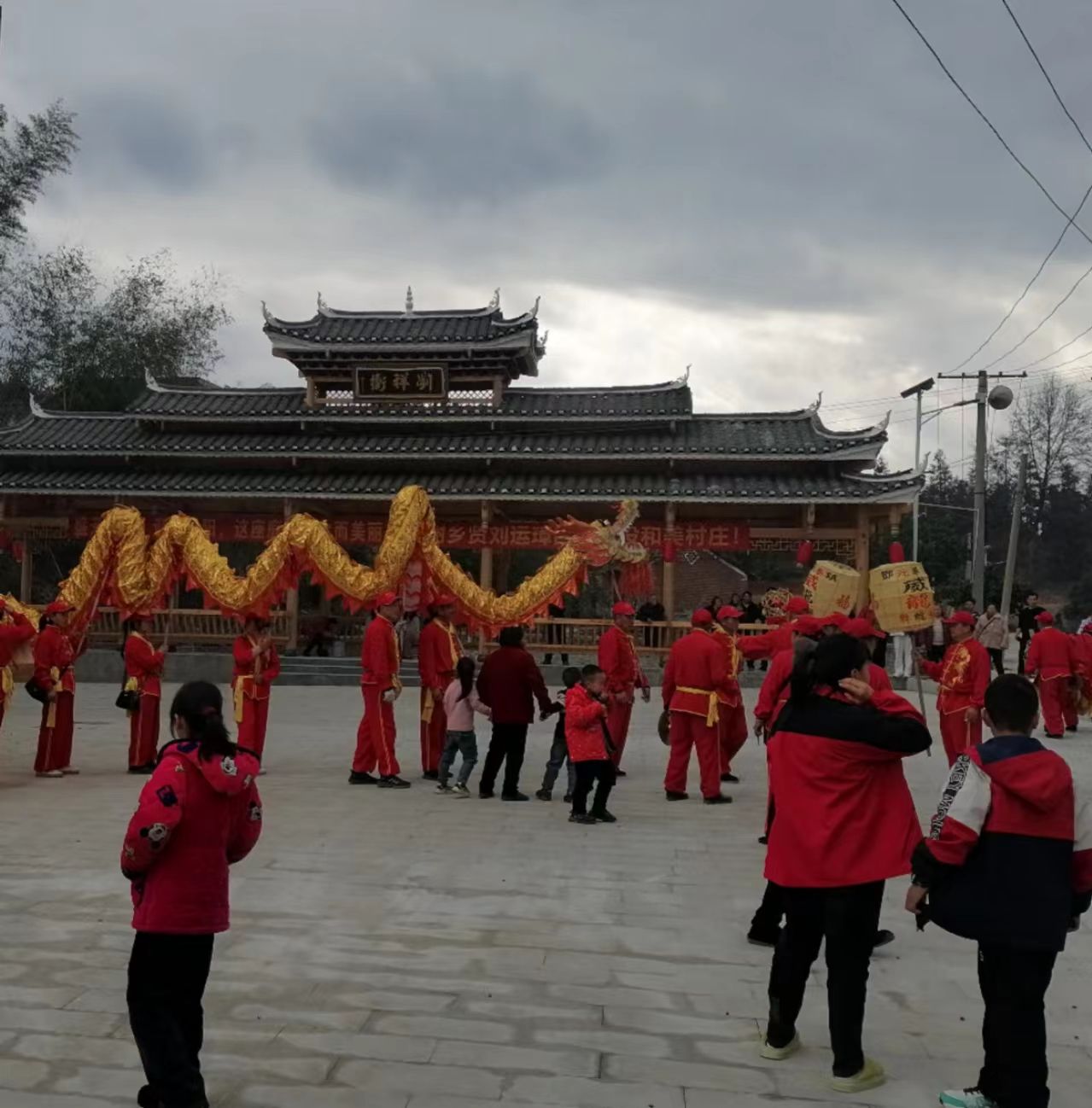 刘祥冲福安亭