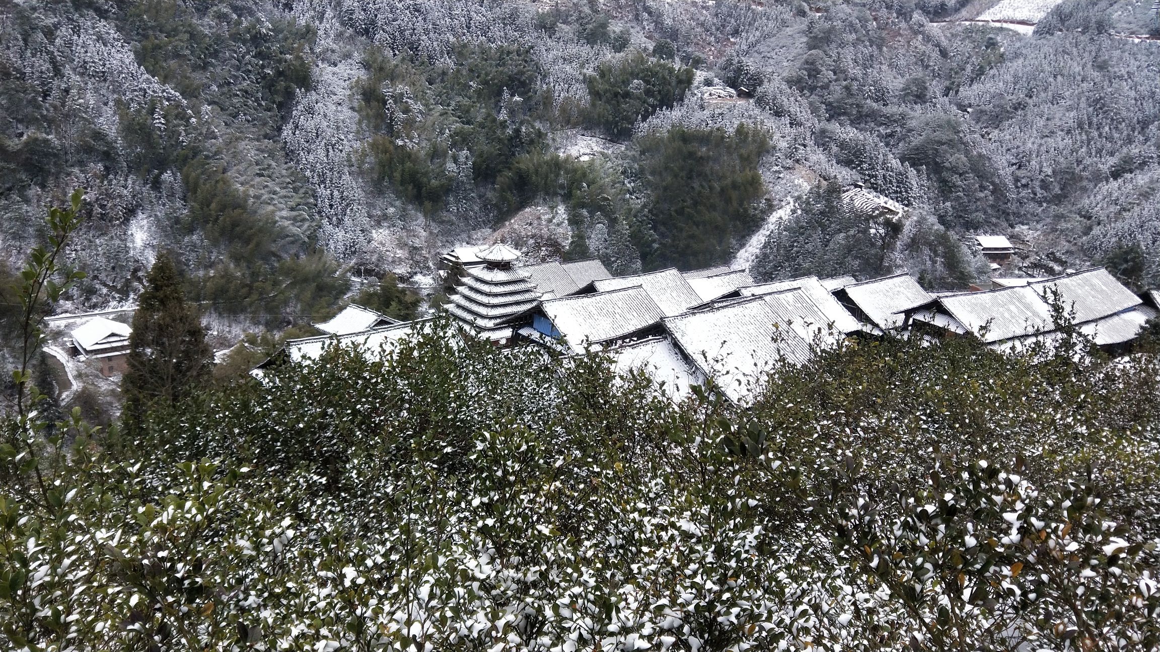 大培山侗寨景区雾培观景台