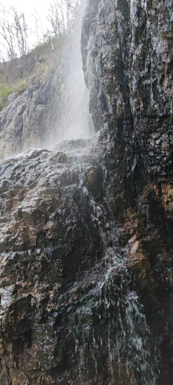 滴水瀑布旅行图片