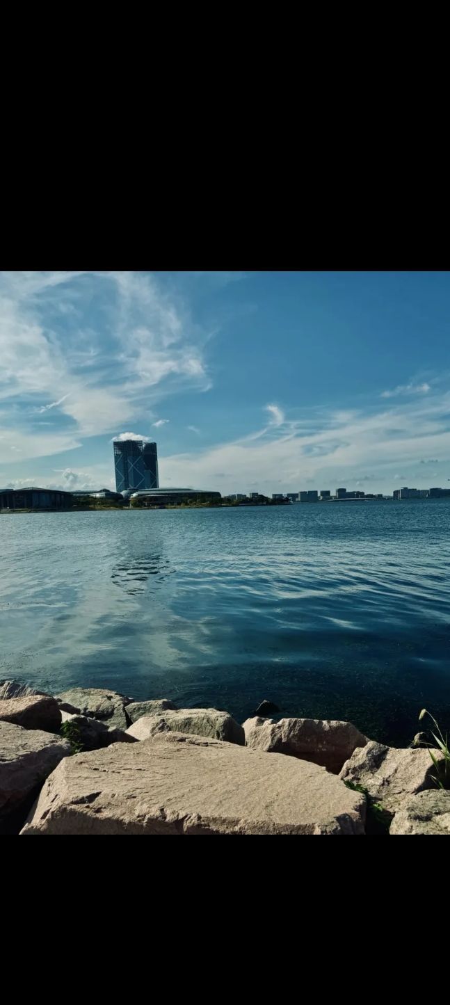 滴水湖广场