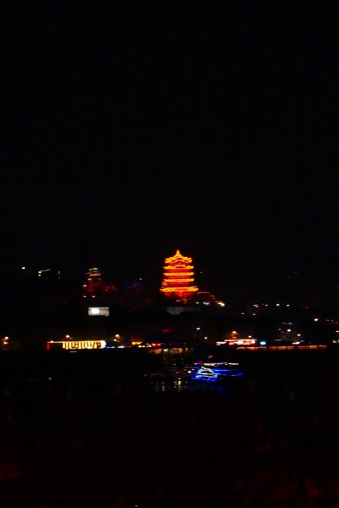 樱花栈道旅行图片