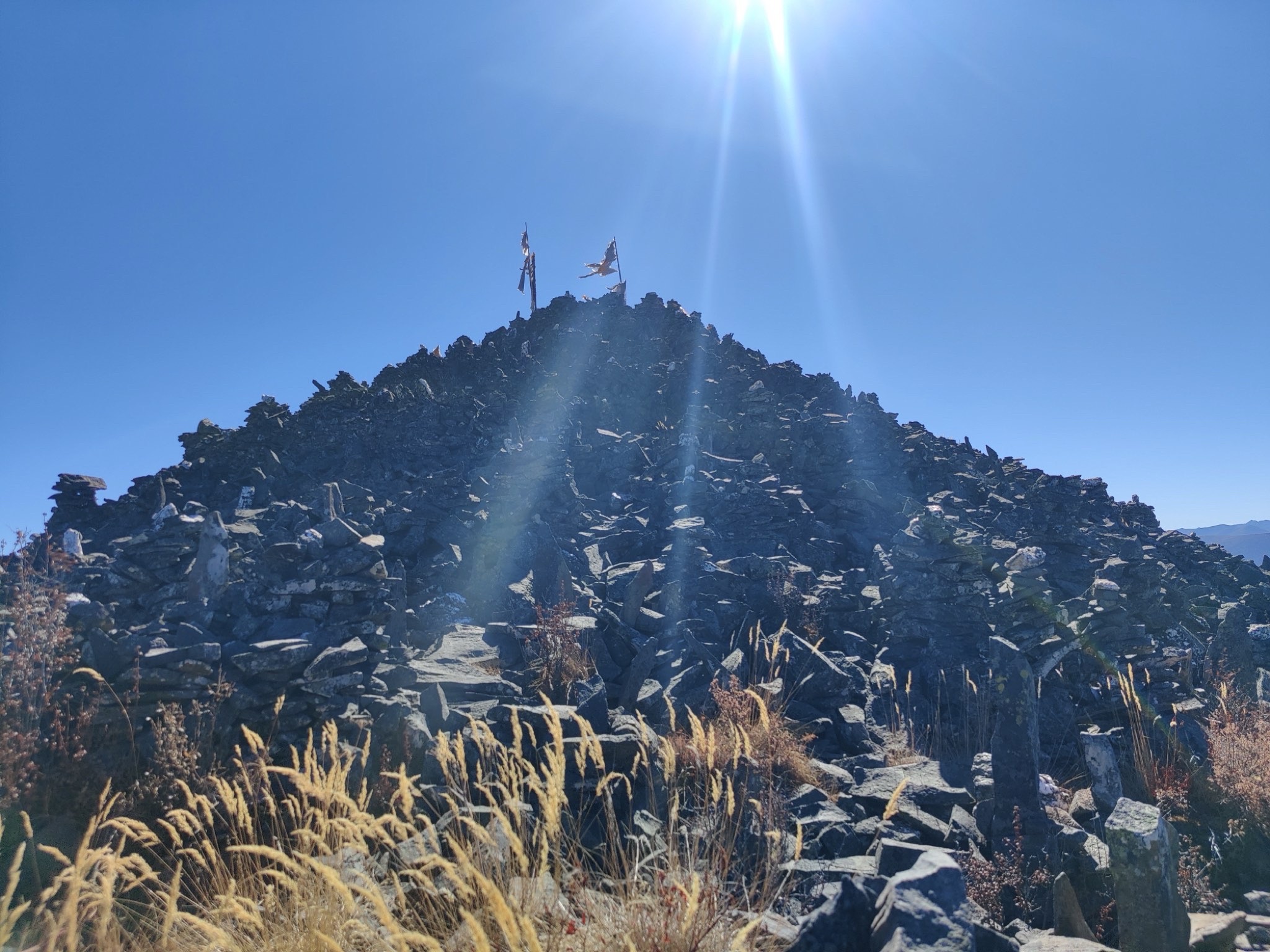 降布神山观景台(暂停开放)