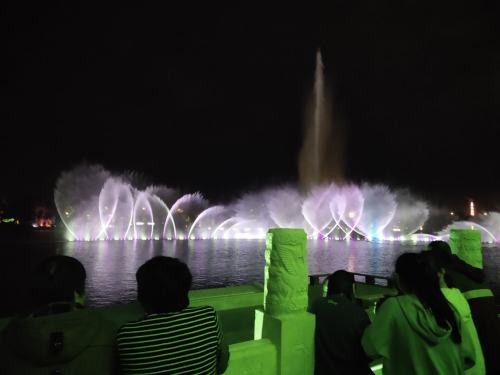钓鱼台公园旅行图片
