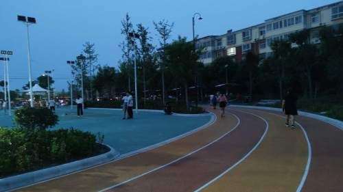 原阳体育公园旅行图片